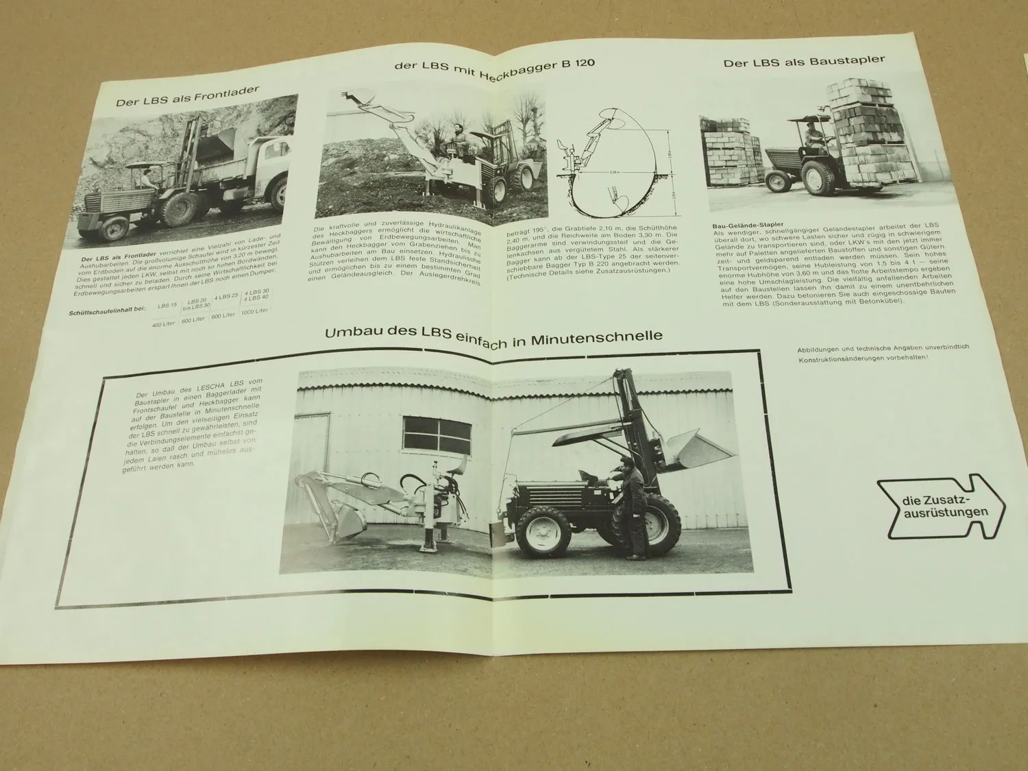 2 Prospekte Lescha LBS Vielzweckbaumaschine Baustapler und Zusatzgeräte 1970
