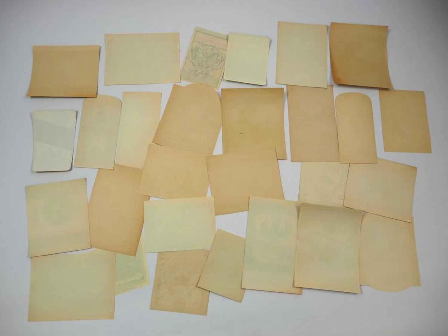 28x alte Etiketten Schnaps Sekt Wein Likör Weinbrand Korn mit Motiv Jagd Jäger