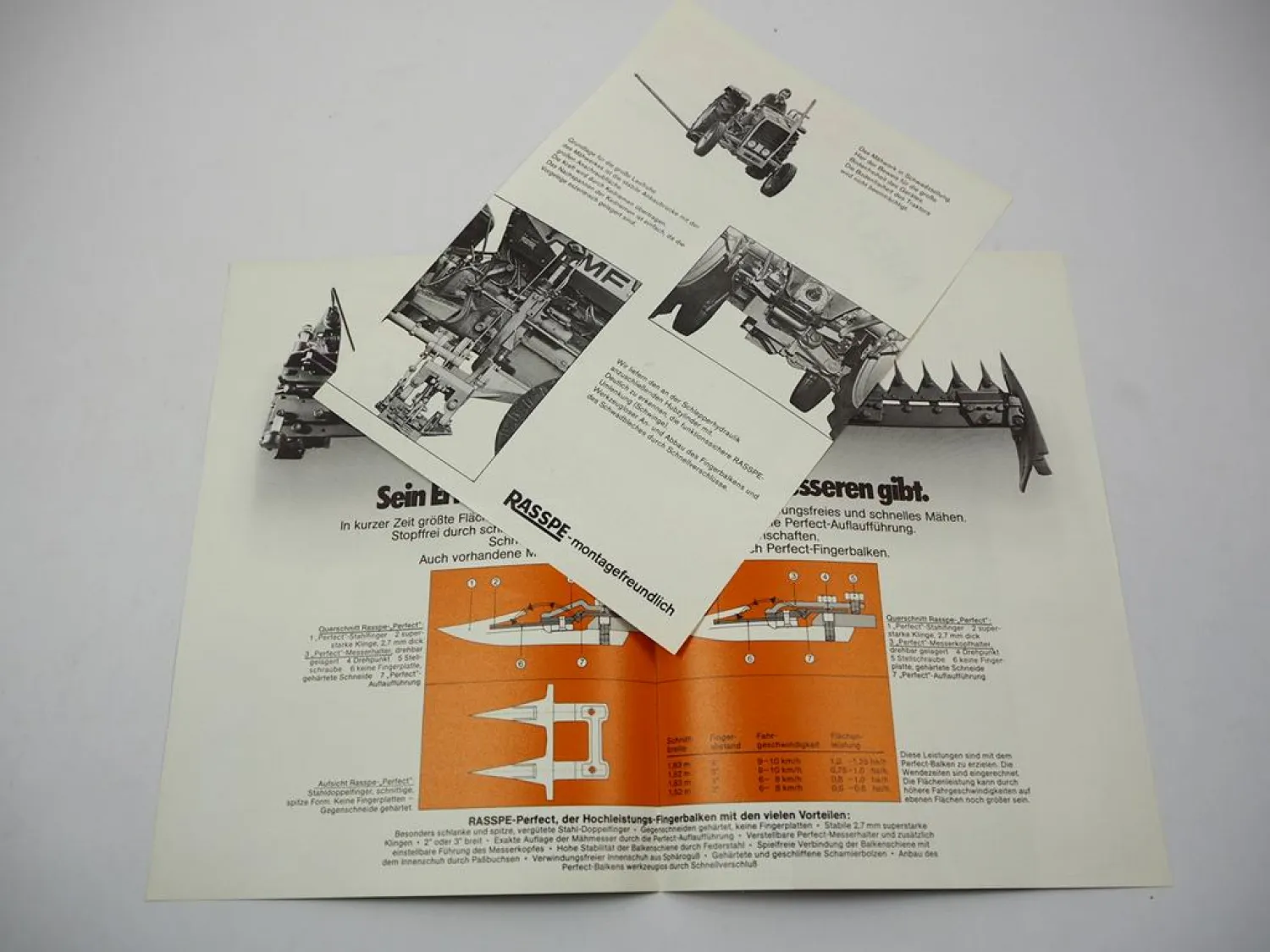 2x Original Prospekt Rasspe Zwischenachs Mähwerk für Massey Ferguson MF 235 245