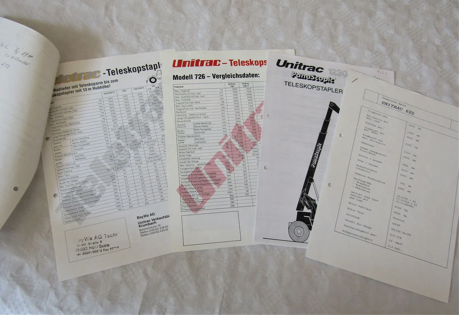 2x Prospekt technische Daten Unitrac 520 625 726 940 1335 90er Jahre