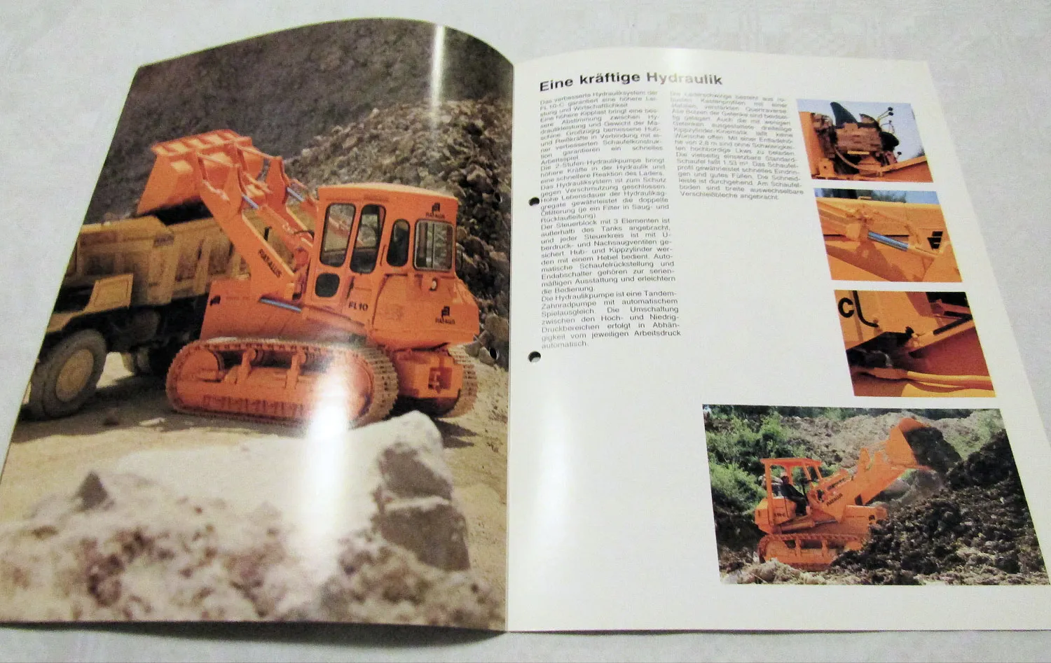 3 Prospekte Fiat Allis FL10C FL10-C Laderaupe technische Daten