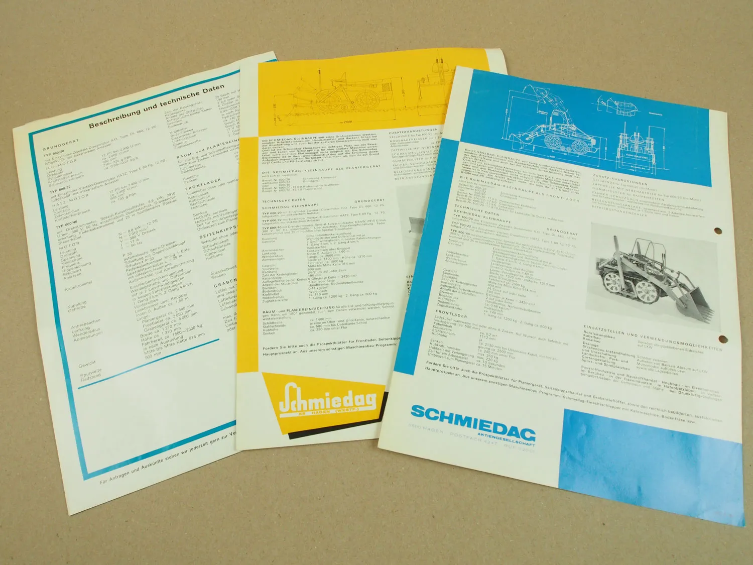 3 Prospekte Schmiedag 600/20 600/22 600/40 Planierraupe Frontlader 1965/66