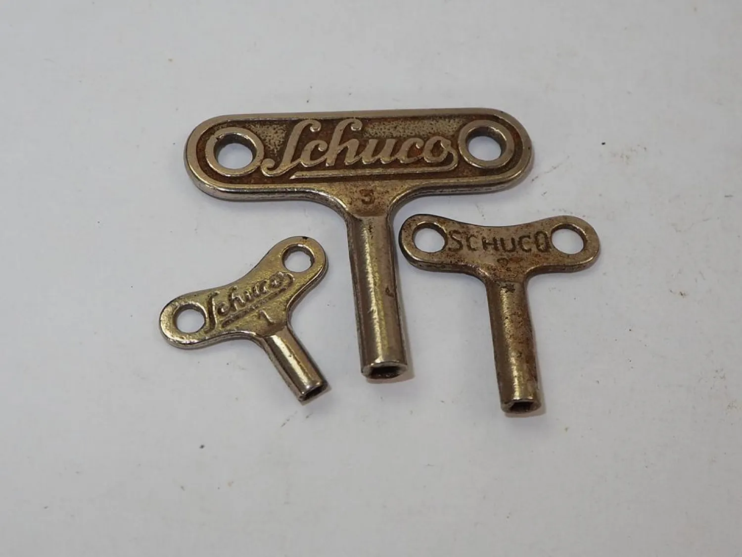 3 Stück Aufziehschlüssel Blechspielzeug Original Schuco Grösse Nr. 1 2 3