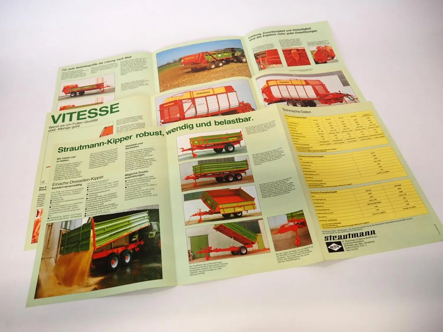 3x Original Prospekte BSL Strautmann Erntedosierwagen Stalldungstreuer 80er J.