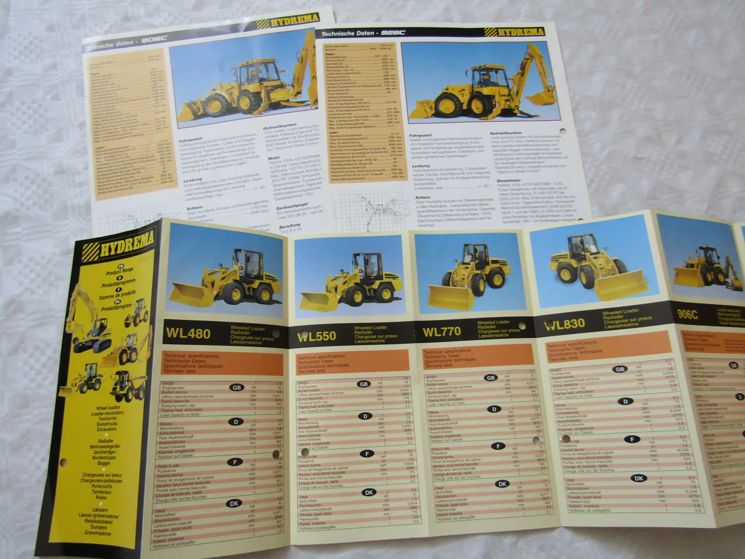 3x Prospekt Hydrema 906C 928C und Produktprogramm Bagger Lader 2001 Weimar