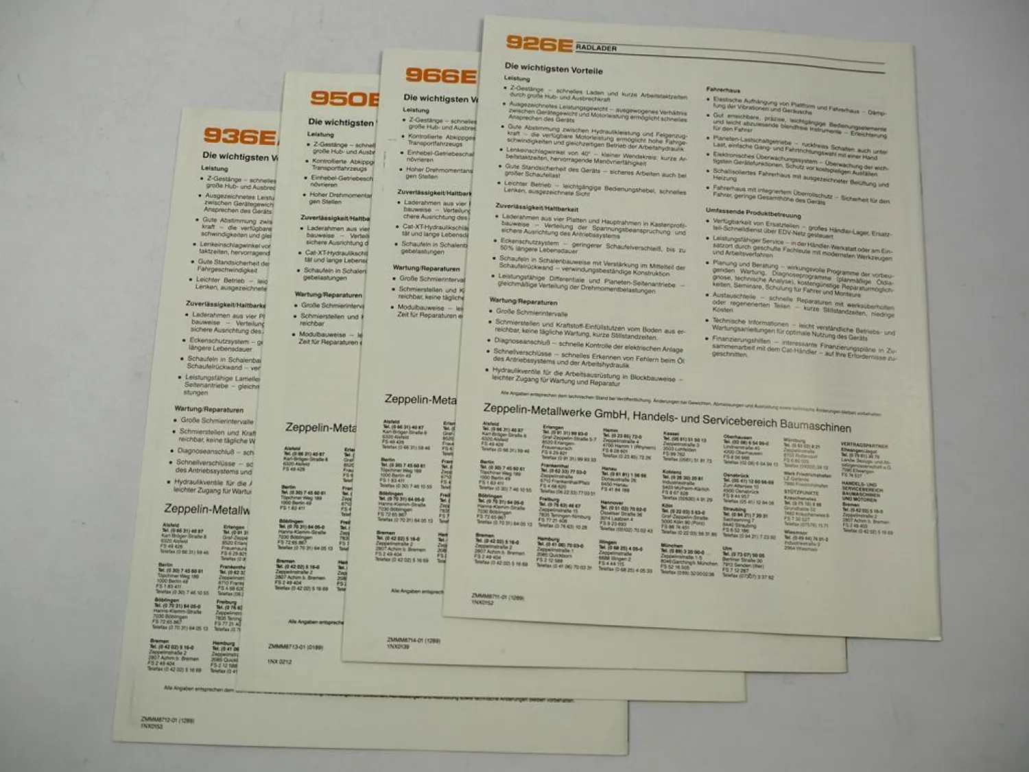 4 Prospekte Caterpillar CAT 926 936 950 966 E HL Radlader 1989