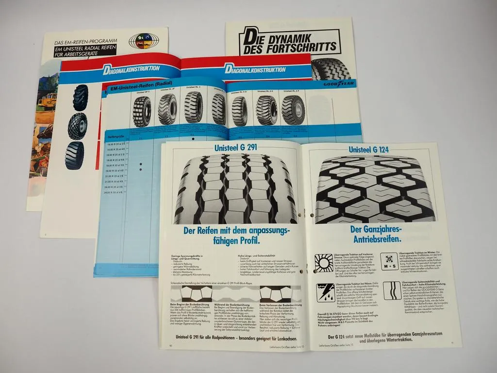 5 Prospekte Goodyear Reifen Lieferprogramm für LKW Erdbewegungsmaschinen 1980er