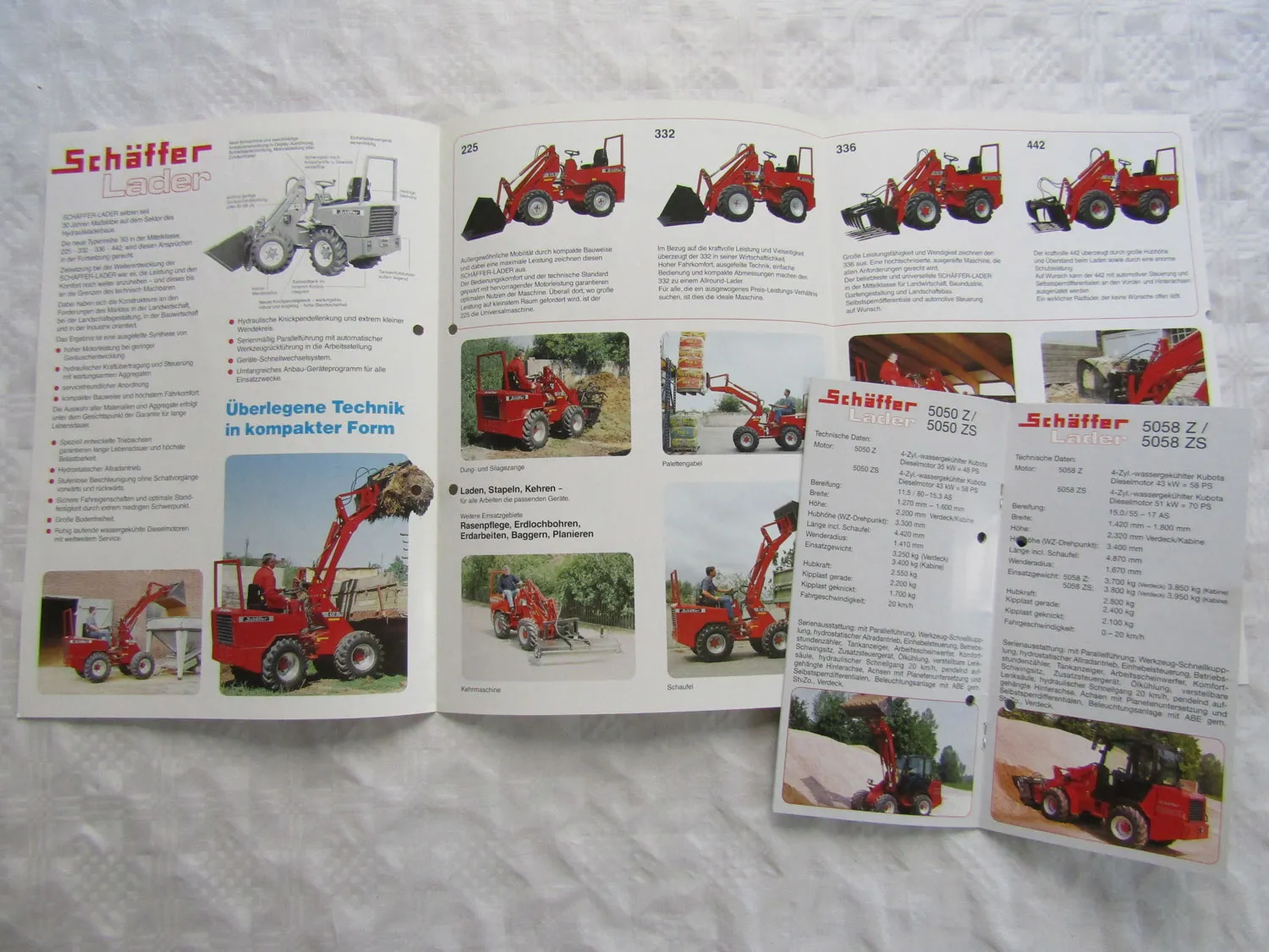 5 Prospekte Schäffer Kompaktlader Teleskoplader Radlader Programmübersicht 89/04