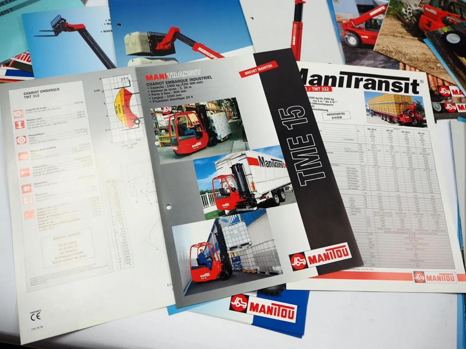 59 Prospekte Manitou Maniscopic Teleskoplader & Frontlader TMT MLA MT MVT MRT MC