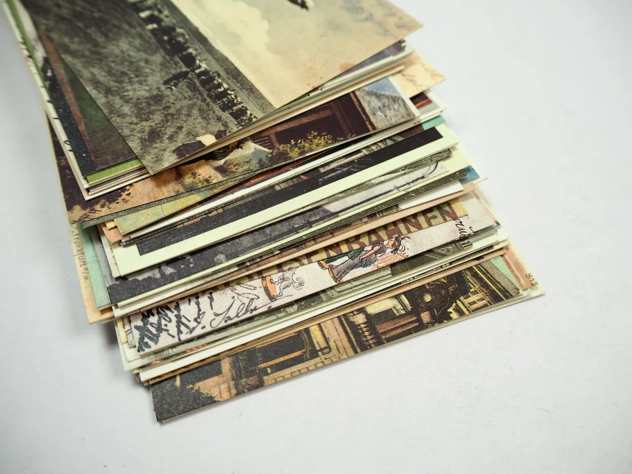 65 historische Ansichtskarten von Baden Baden 1988 im original Karton