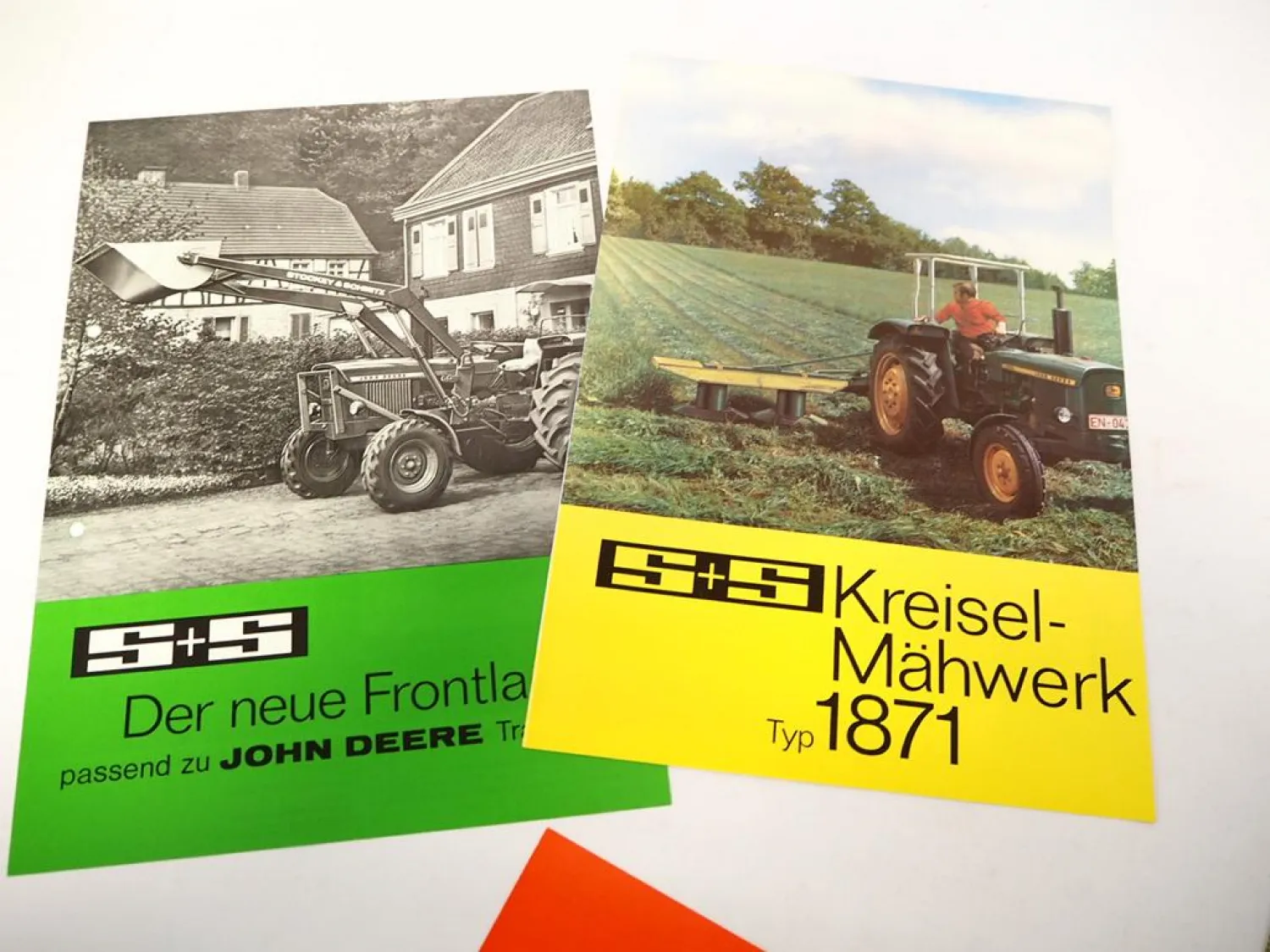 6x Original Prospekt Stockey & Schmitz Anbaugeräte an z.B. John Deere Schlepper