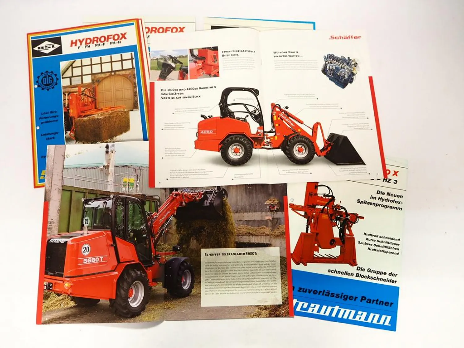8x Original Prospekt Landtechnik 1980/2010er Jahre Schäffer BSL Strautmann Fella