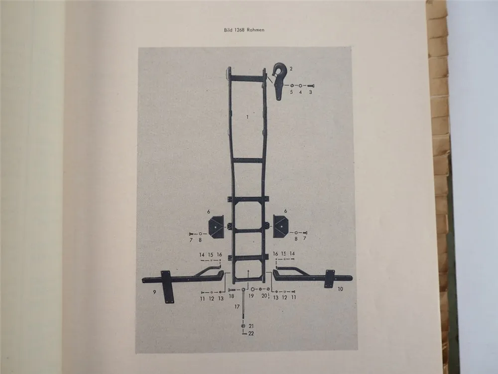 Faun F24D 3. Serie Lastkraftwagen Ersatzteilliste Ersatzteilkatalog 1960