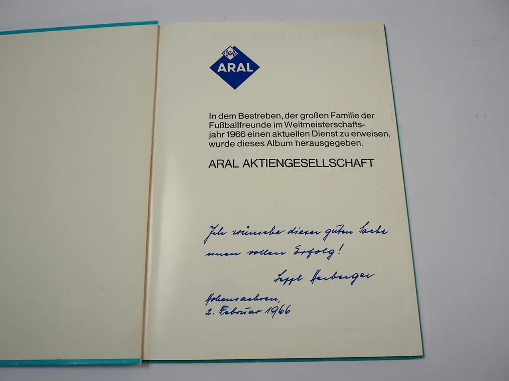 Aral Bilderalbum Sammelalbum Fussball Weltmeisterschaft 1966 komplett