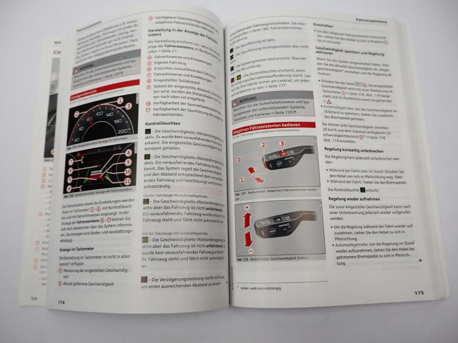 Audi Q3 F3 & RS Q3 Betriebsanleitung Bedienungsanleitung Bordbuch 6/2022