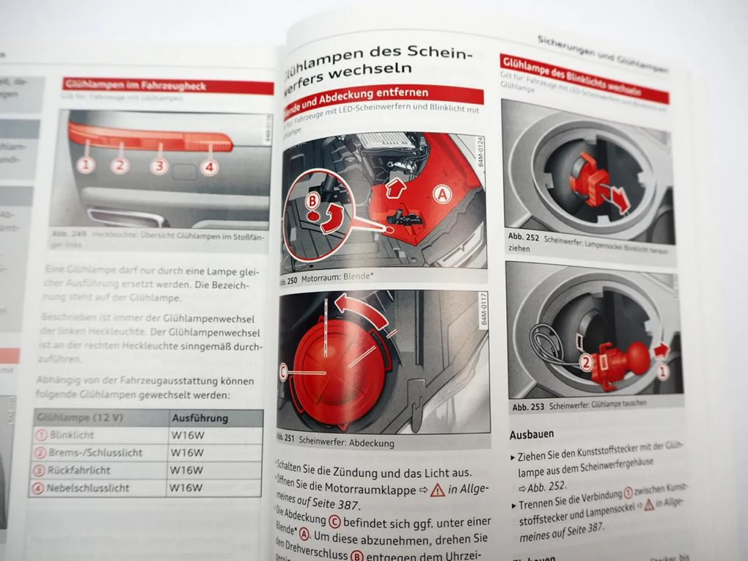 Audi Q7 4M SQ7 TDI TFSI quattro Betriebsanleitung Bedienung 8/2023 Bordbuch deutsch