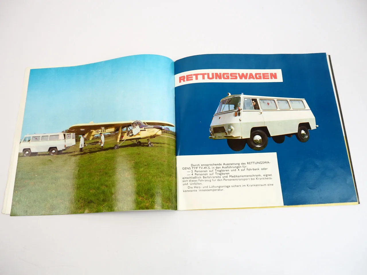 Autobuzul TV 41 M S F C Mikrobus Rettungswagen Transporter Balkanziege Prospekt