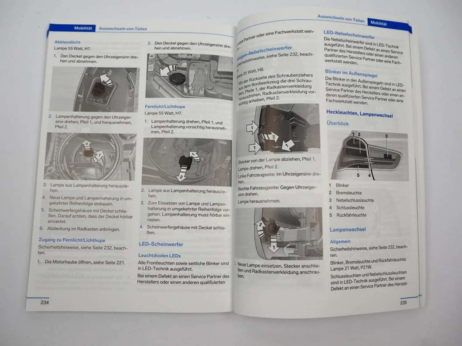 BMW 1er F20 F21 116i-125i M140i 114d-125d Betriebsanleitung Bordbuch 10/2016