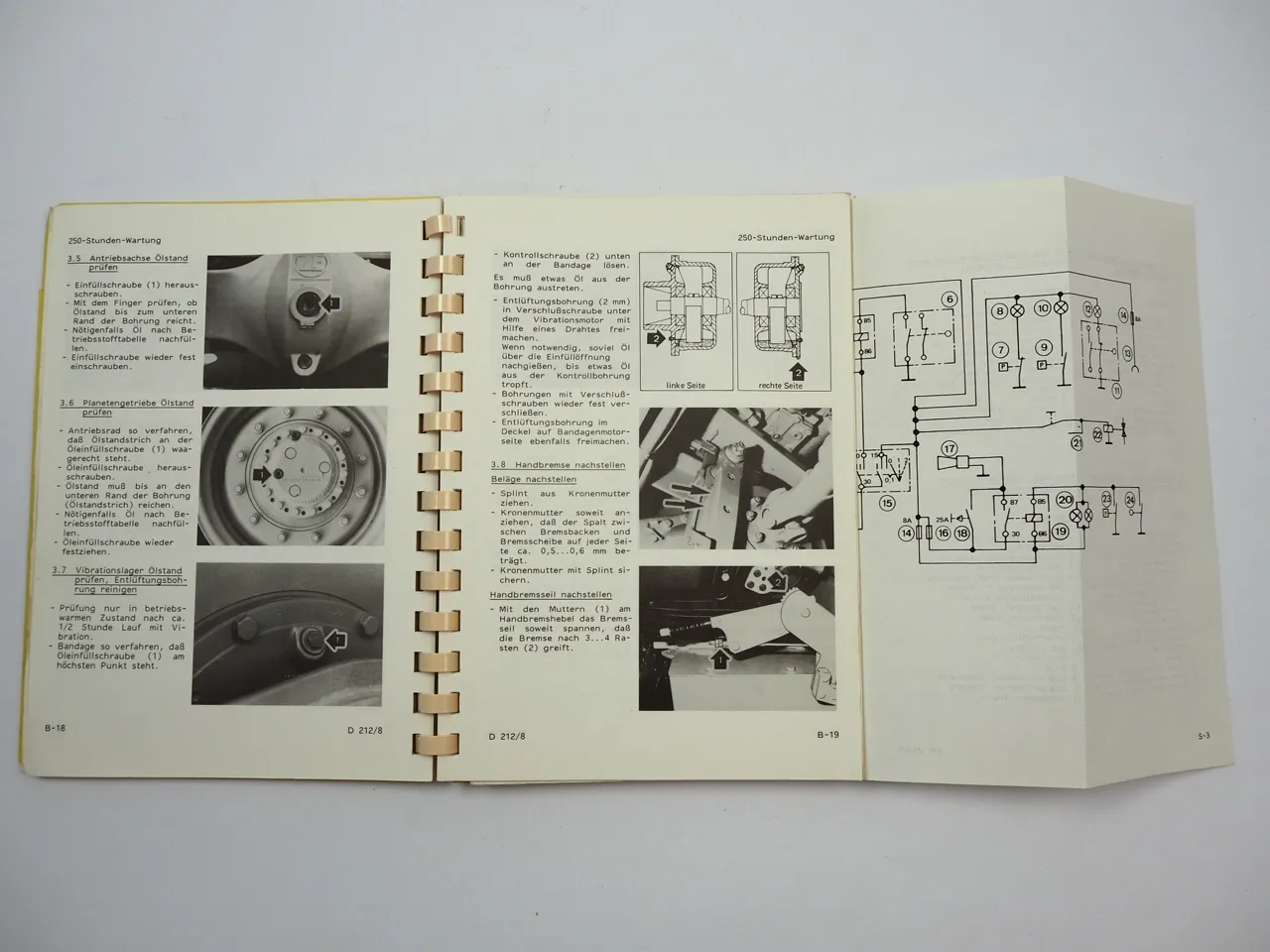 Bomag BW 212 D PD Walze Betriebsanleitung Bedienung mit Deutz F6L 912 Motor 1984