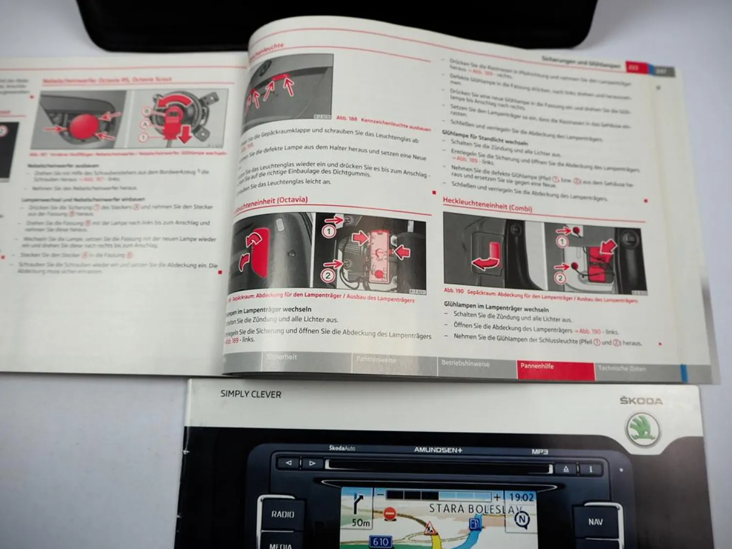 Bordmappe Skoda Octavia 2 1Z Betriebsanleitung Facelift Handbuch Deutsch 11/2011