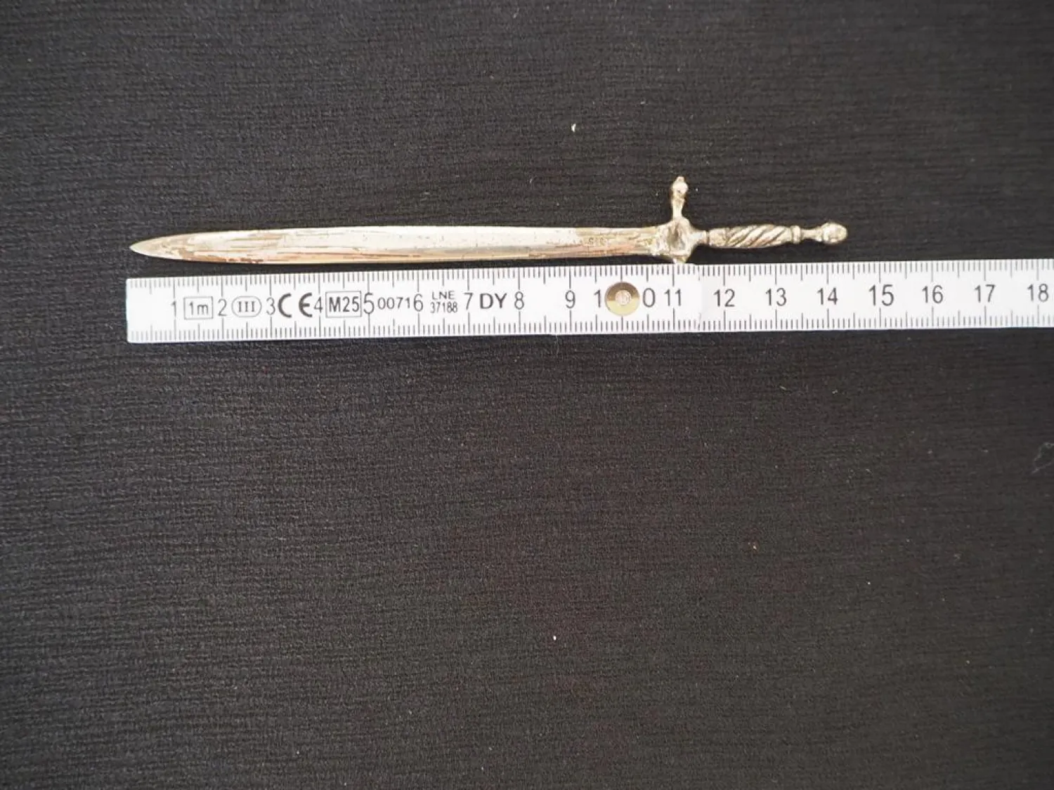 Brieföffner Silber 800 15 x 2,5 cm 16 Gramm in Form eines Schwert Stempel AS800