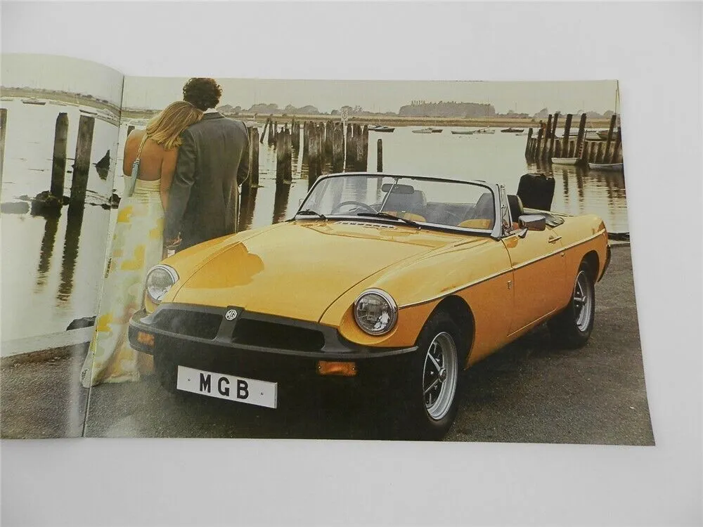 British Leyland UK Cars MG MGB Prospekt Brochure 1976