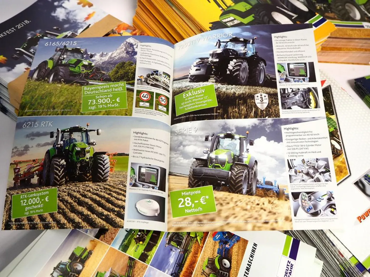 ca 1400 Original Prospekte Deutz Fahr Traktoren & Mähdrescher 1996 - 2018