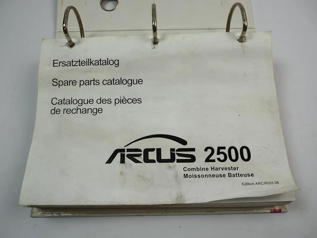 Case IH Arcus 2500 Mähdrescher Combine Ersatzteilkatalog Parts List 1998