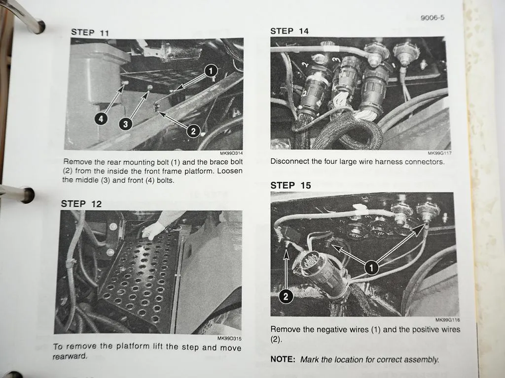 Case STX 375 440 Quadrac Tractor Service Workshop Manual Werkstatthandbuch 2000