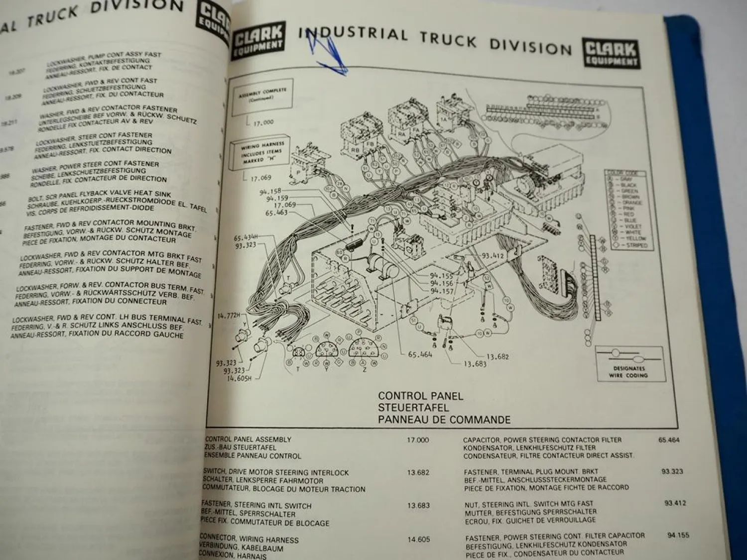 Clark TM145 Gabelstapler Ersatzteilkatalog & Schaltplan 1982 Parts Book