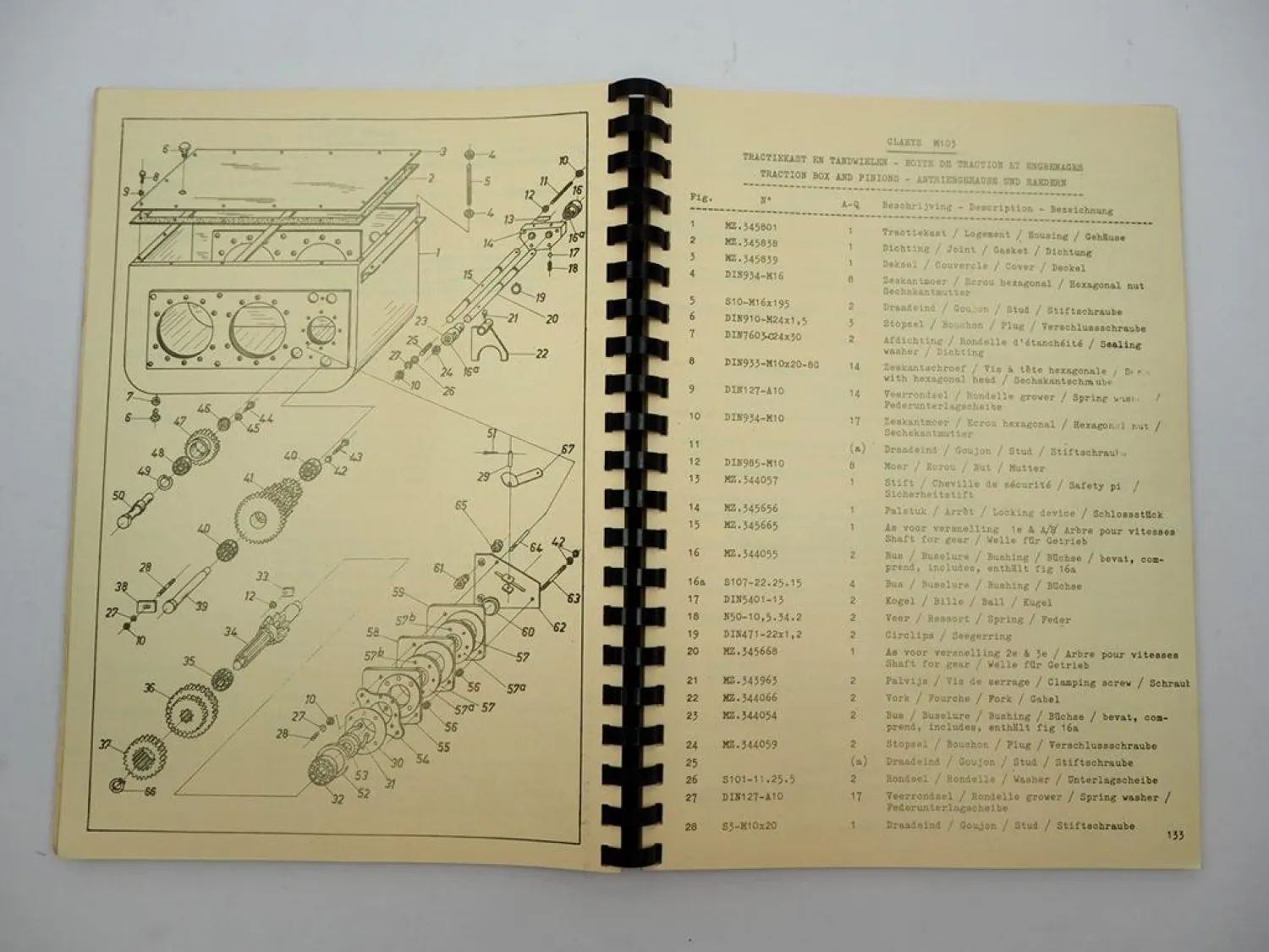 Clayson Claeys M103 Serie 58 - 66 Combine Mähdrescher Ersatzteilliste Parts List