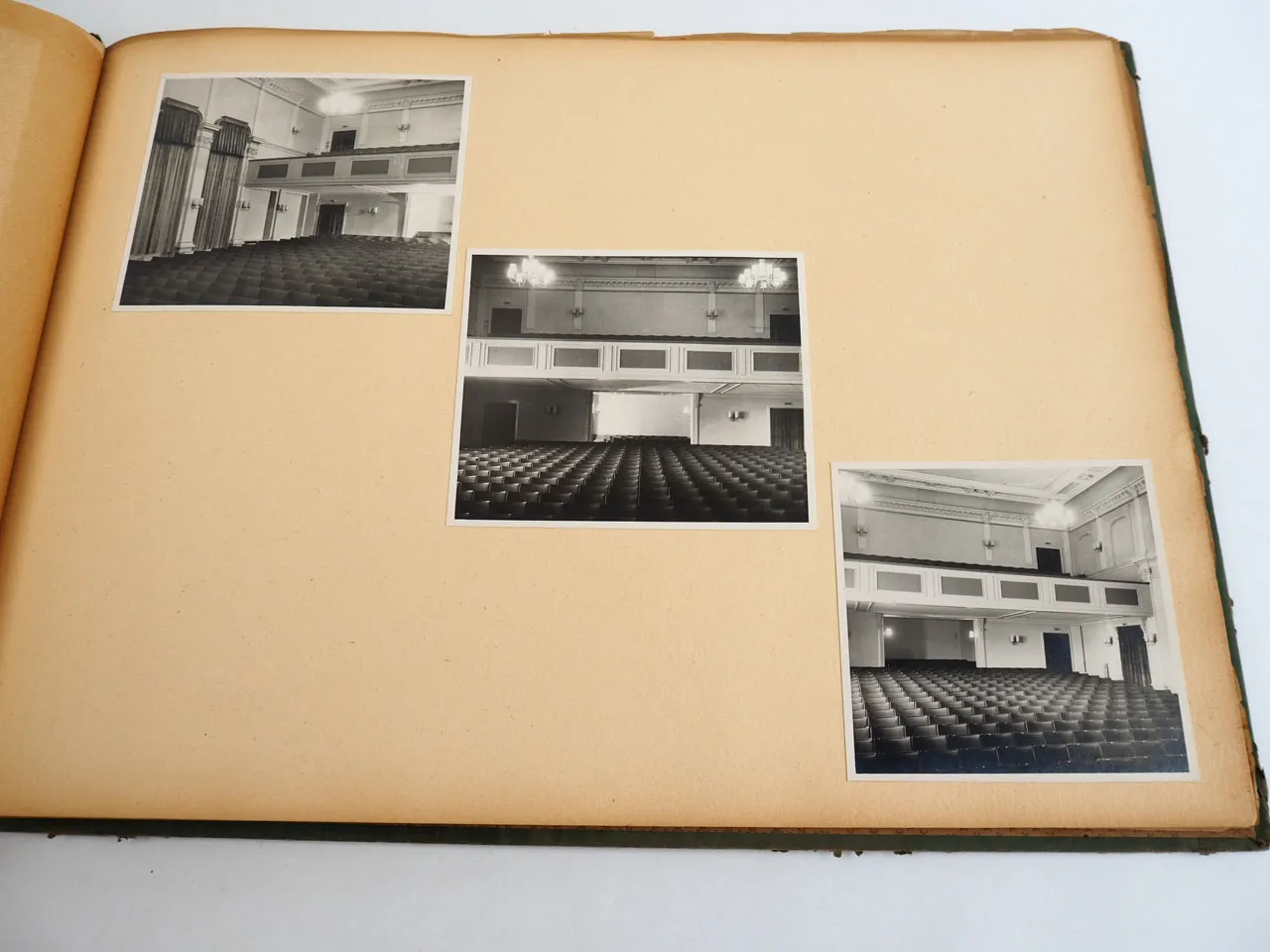 Crimmitschau Eröffnung Theater 1950 Geschenk an Bürgermeister Falkenberg