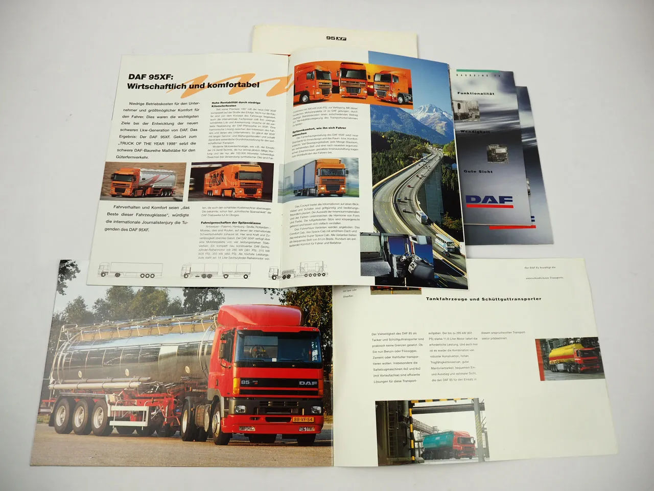 DAF 65 75 85 95 Baureihe LKW Programmübersicht 5x Prospekt 1994 bis 1998