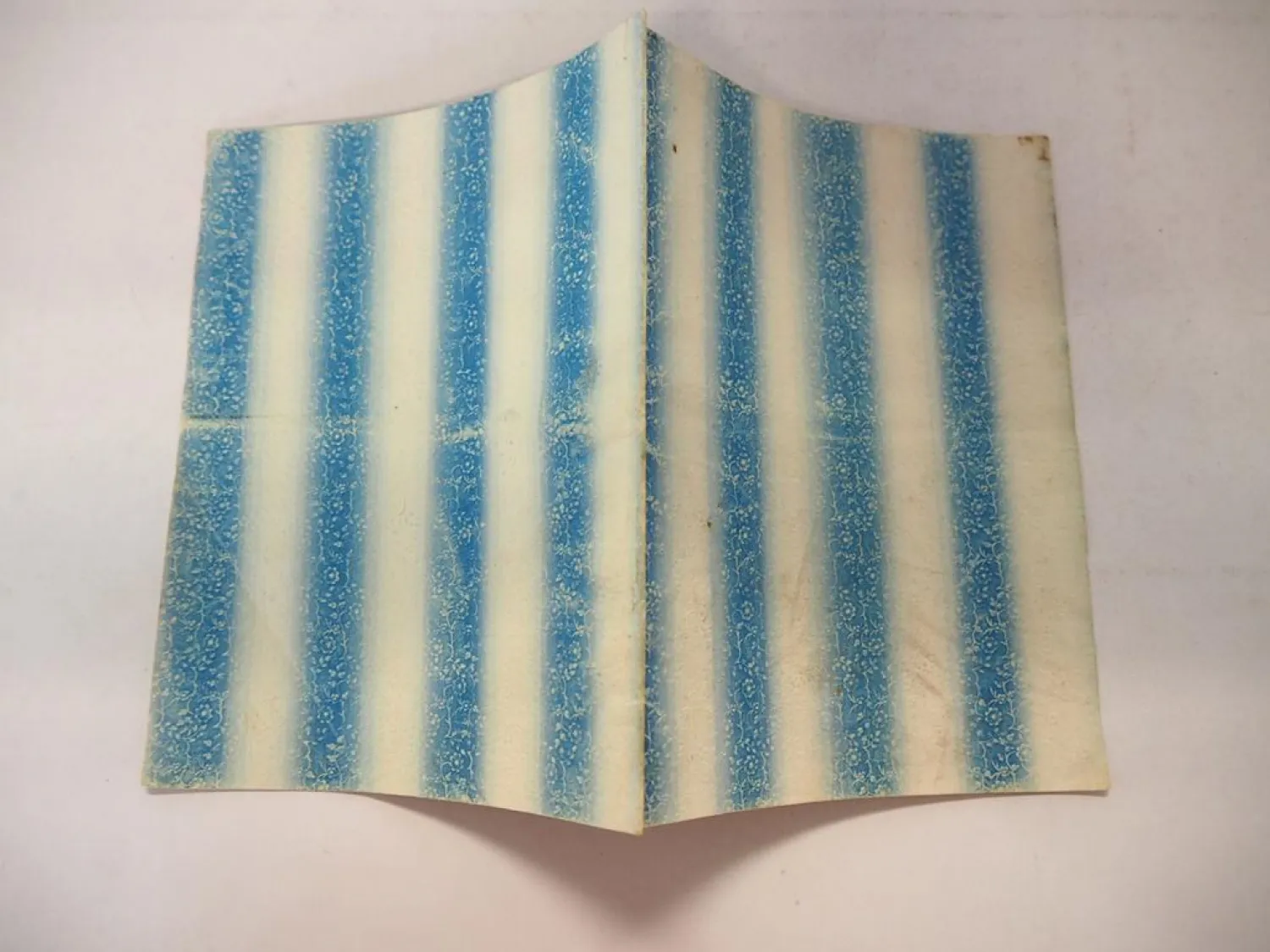 Dankesschrift Schülerinnen der Strickschule Michelstadt 1830 an Sophie zu Erbach