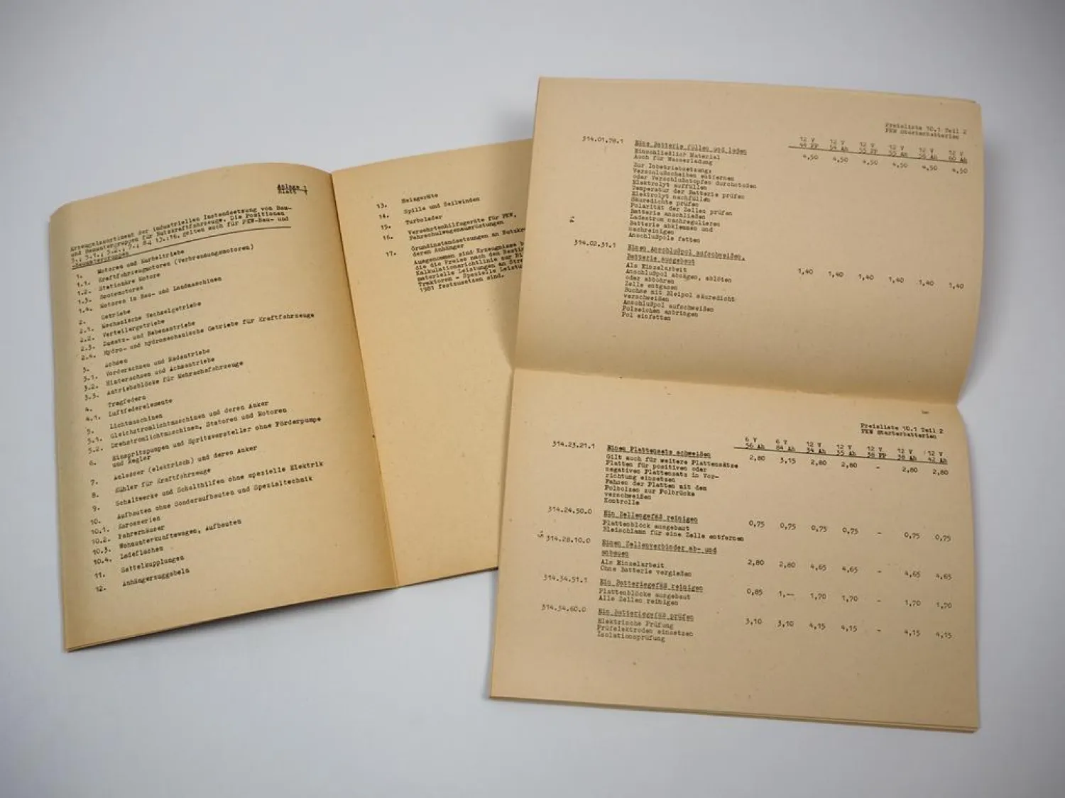 DDR Fahrzeuge Traktoren Anhänger Instandhaltung Richtzeiten Preisliste 1982