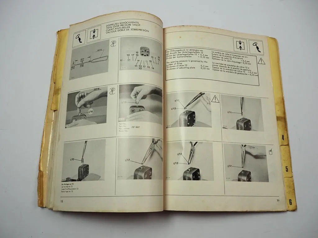 Deutz D3006-D13006 Intrac 2002 Intrac 2004 DX85-DX160 Lenkung Werkstatthandbuch