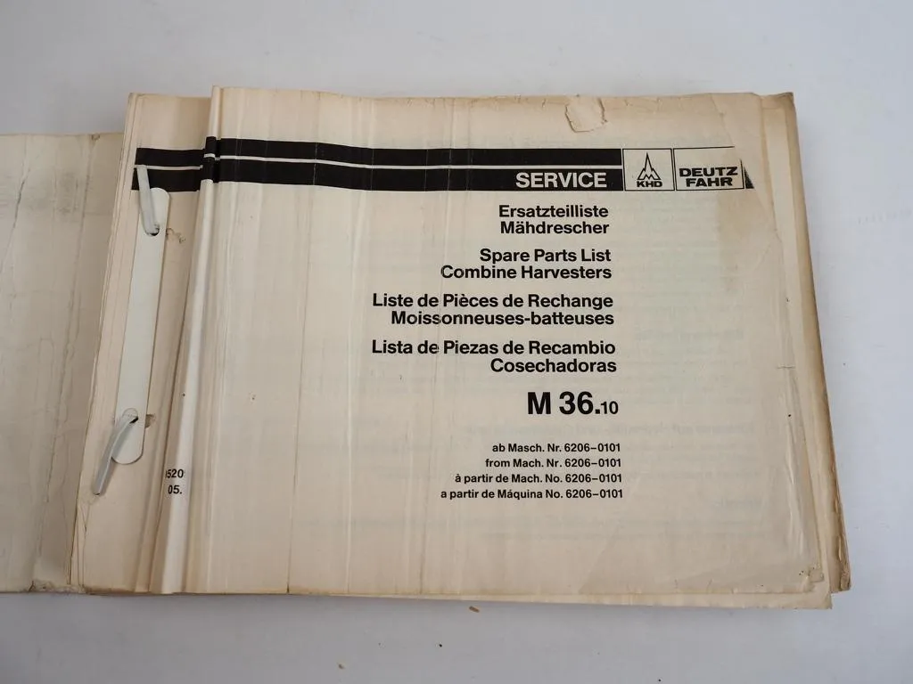 Deutz Fahr M36.10 Mähdrescher Ersatzteilliste Spare Parts List 1989