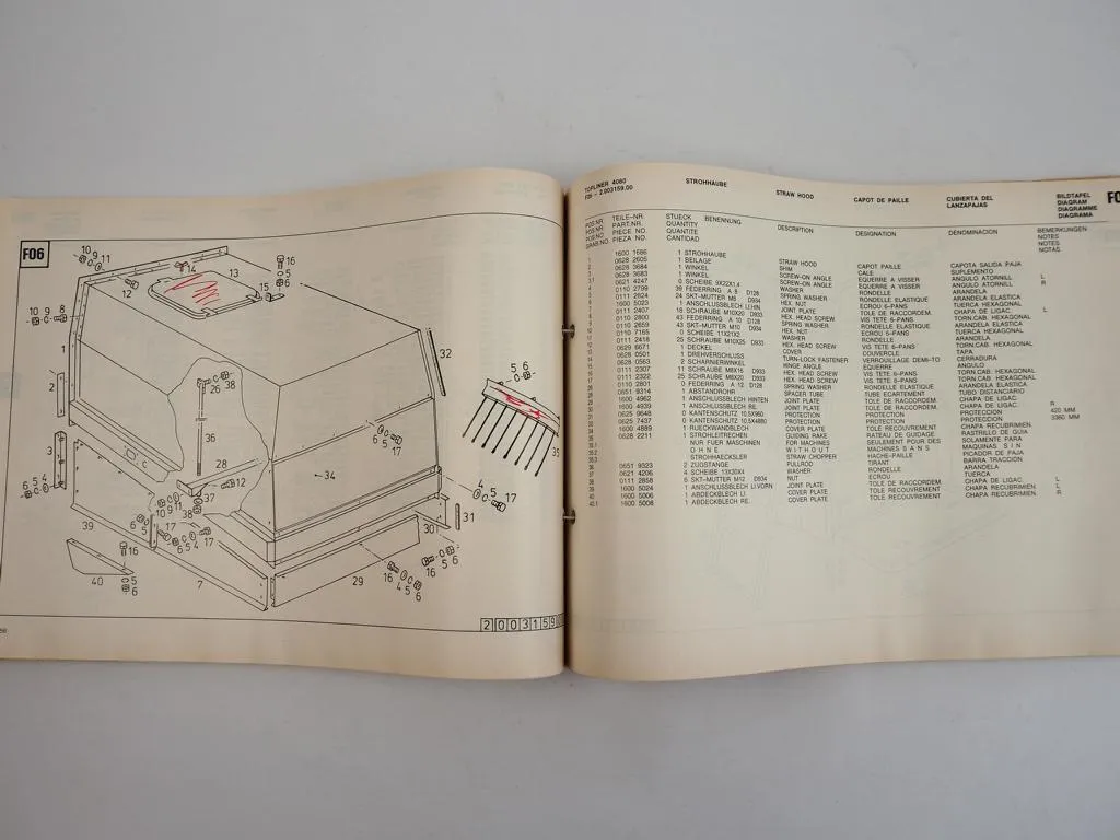 Deutz Fahr Topliner 4080 Mähdrescher Ersatzteilliste Spare Parts List 1992