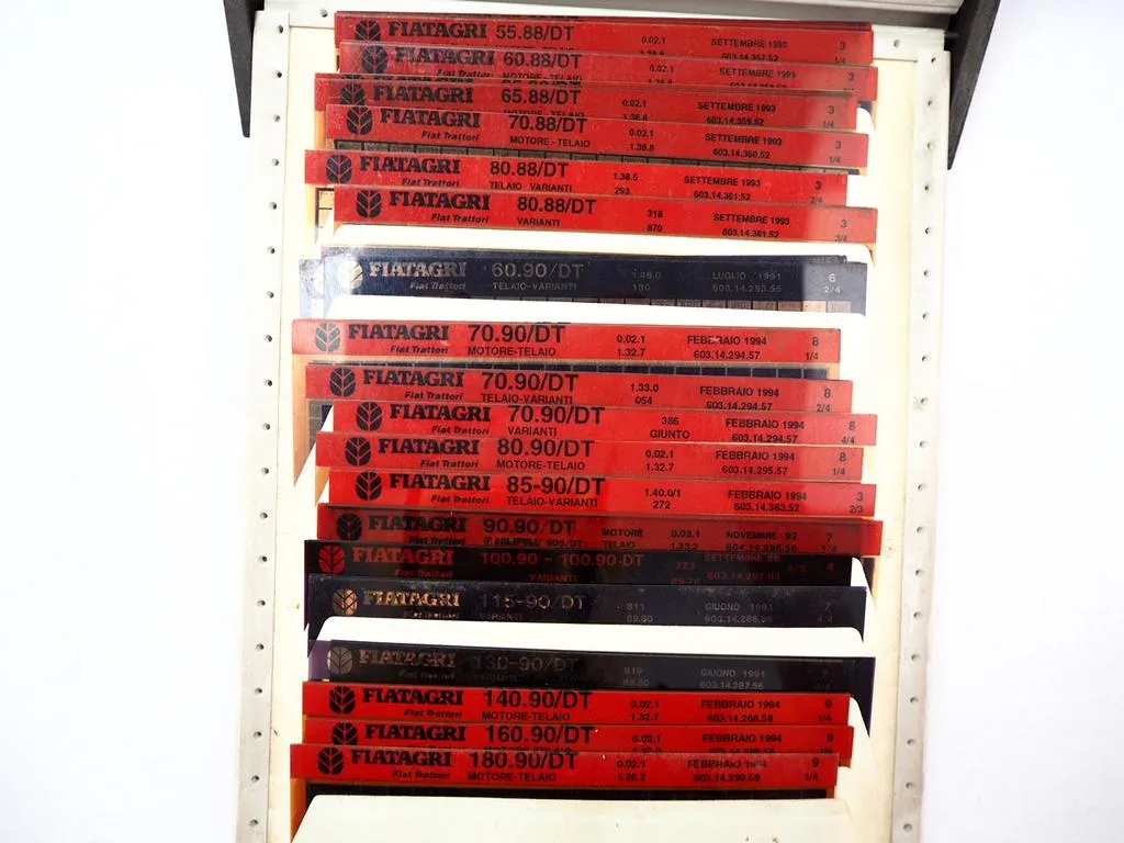 Ersatzteillisten Sammlung Fiat Agri New Holland Claas Westfalia in Sammelmappe