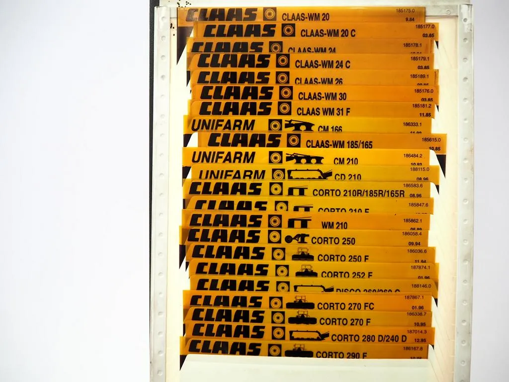 Ersatzteillisten Sammlung Fiat Agri New Holland Claas Westfalia in Sammelmappe