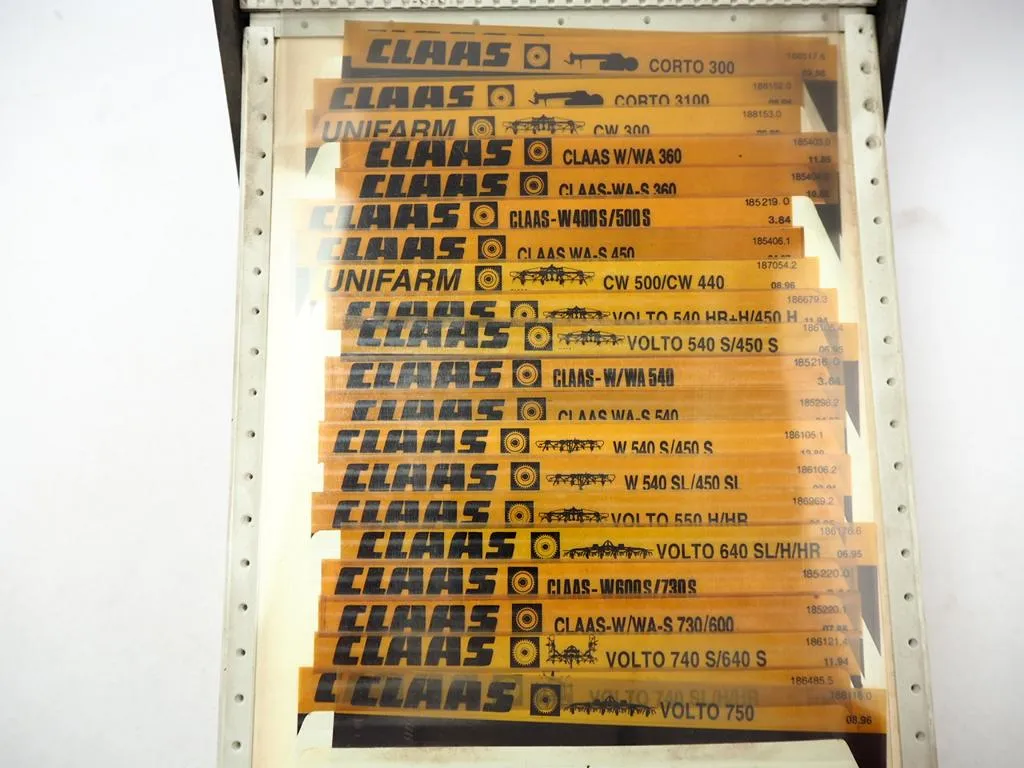 Ersatzteillisten Sammlung Fiat Agri New Holland Claas Westfalia in Sammelmappe