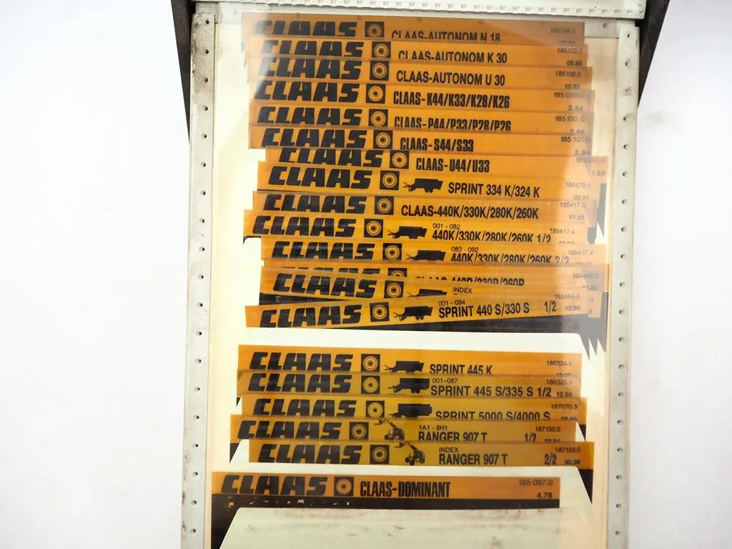 Ersatzteillisten Sammlung Fiat Agri New Holland Claas Westfalia in Sammelmappe