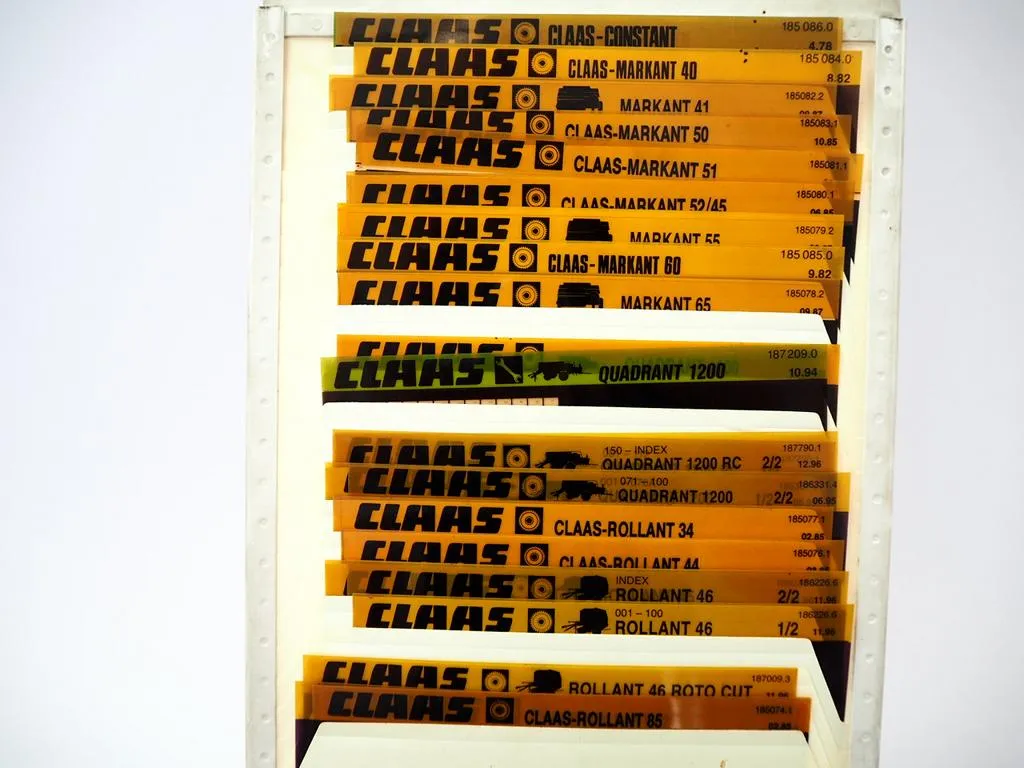 Ersatzteillisten Sammlung Fiat Agri New Holland Claas Westfalia in Sammelmappe