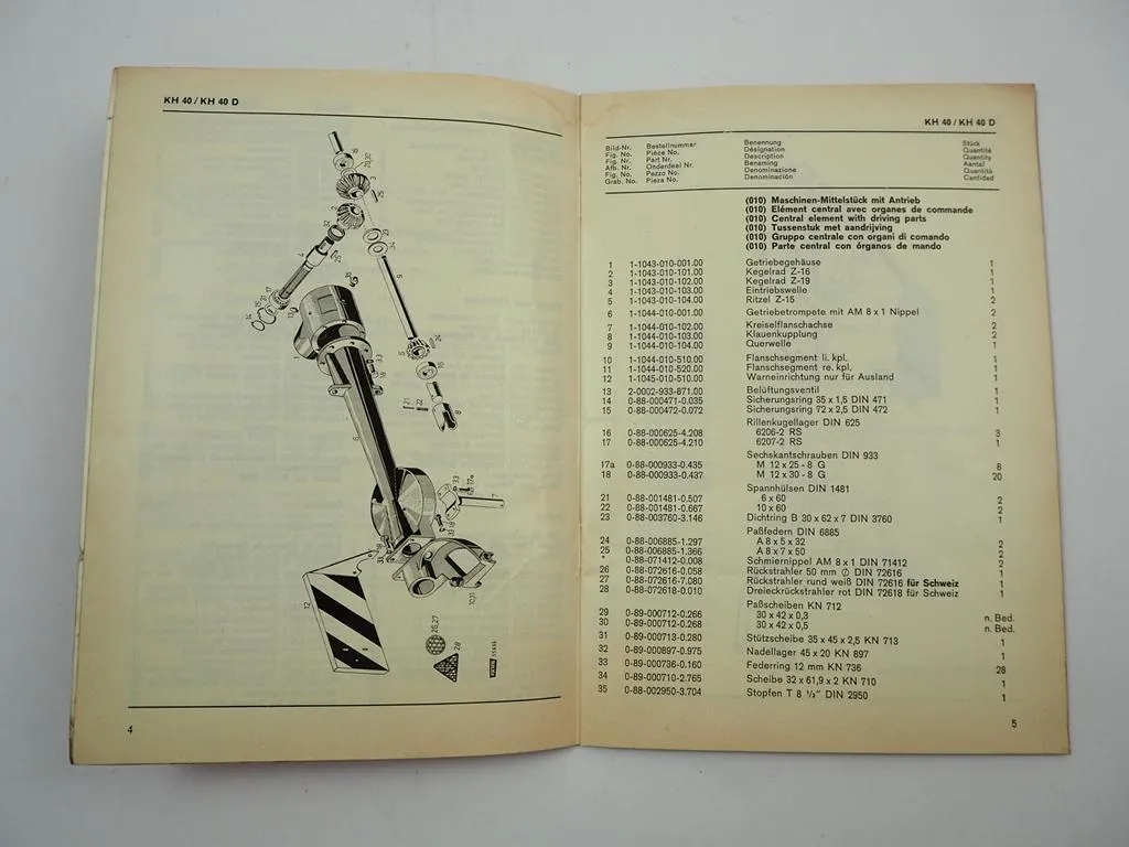 Fahr KH 40 40D Kreiselheuer Ersatzteilliste Liste de Pieces de Rechange 1971