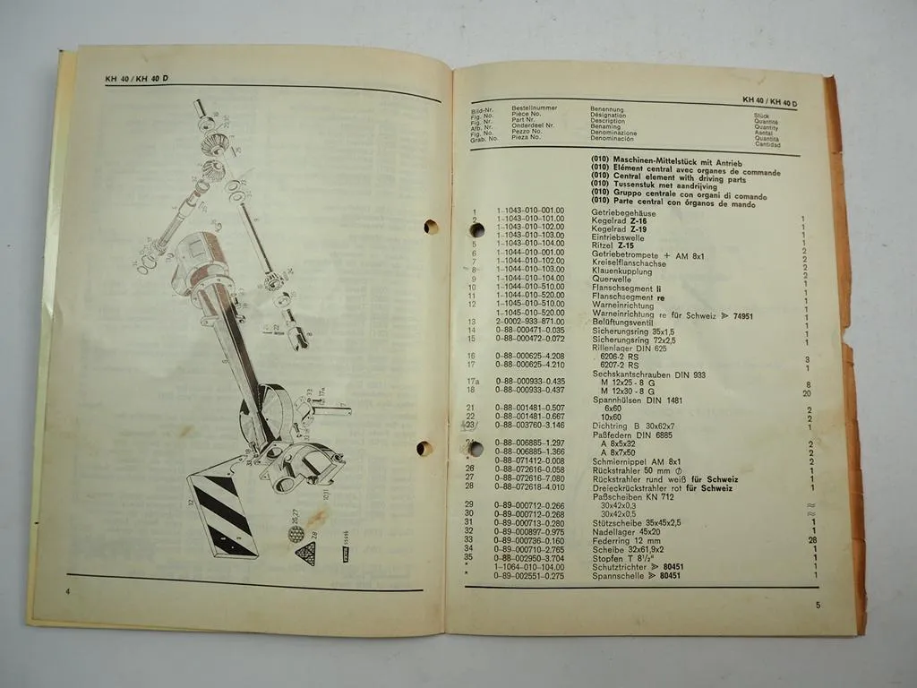 Fahr KH 40 40D Kreiselheuer Ersatzteilliste Parts List Pieces de Rechange 1974