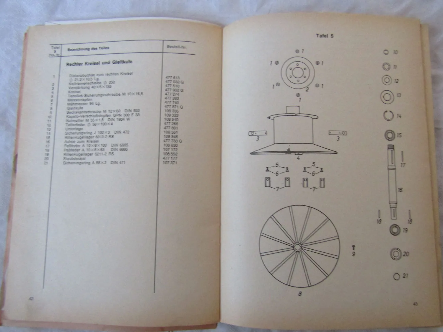 Fella FKM2HS Kreiselmähwerk Betriebsanleitung Ersatzteilliste 2/1973