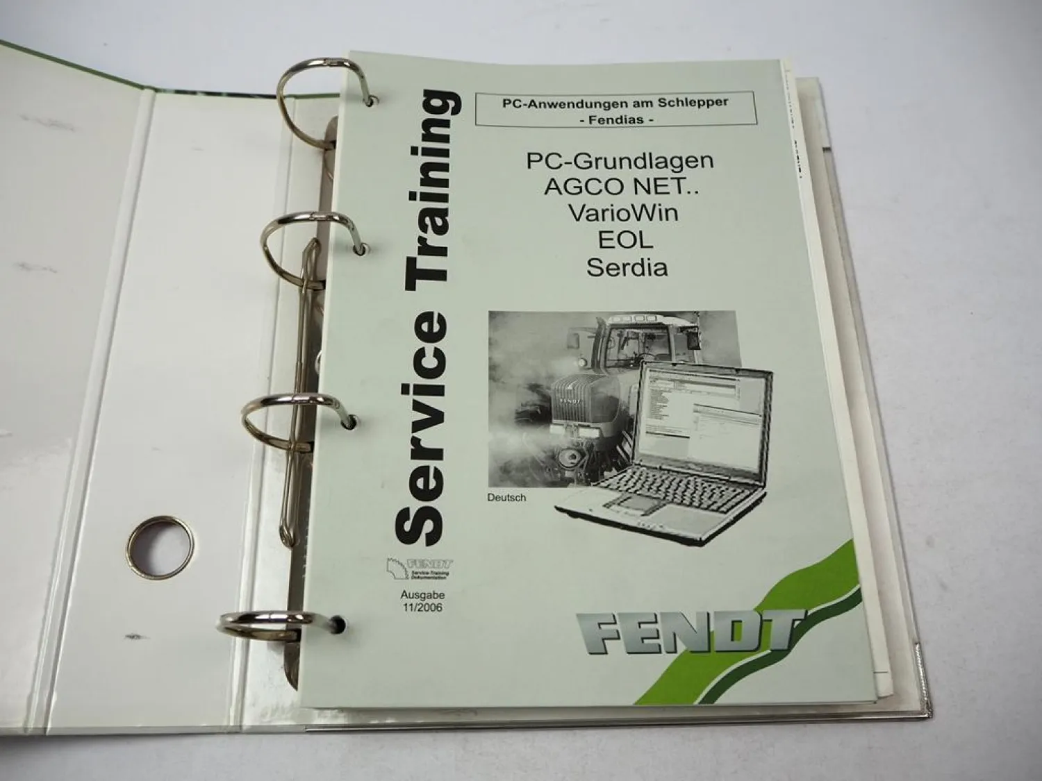 Fendt 200 300 400 700 800 900 Vario Schlepper Service Training Fendias Serdia