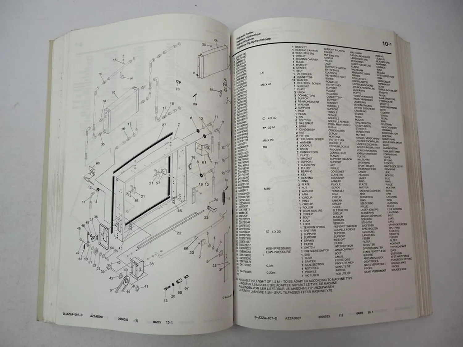 Fendt 8300 8350 Mähdrescher Betriebsanleitung Ersatzteilliste ca. 2005