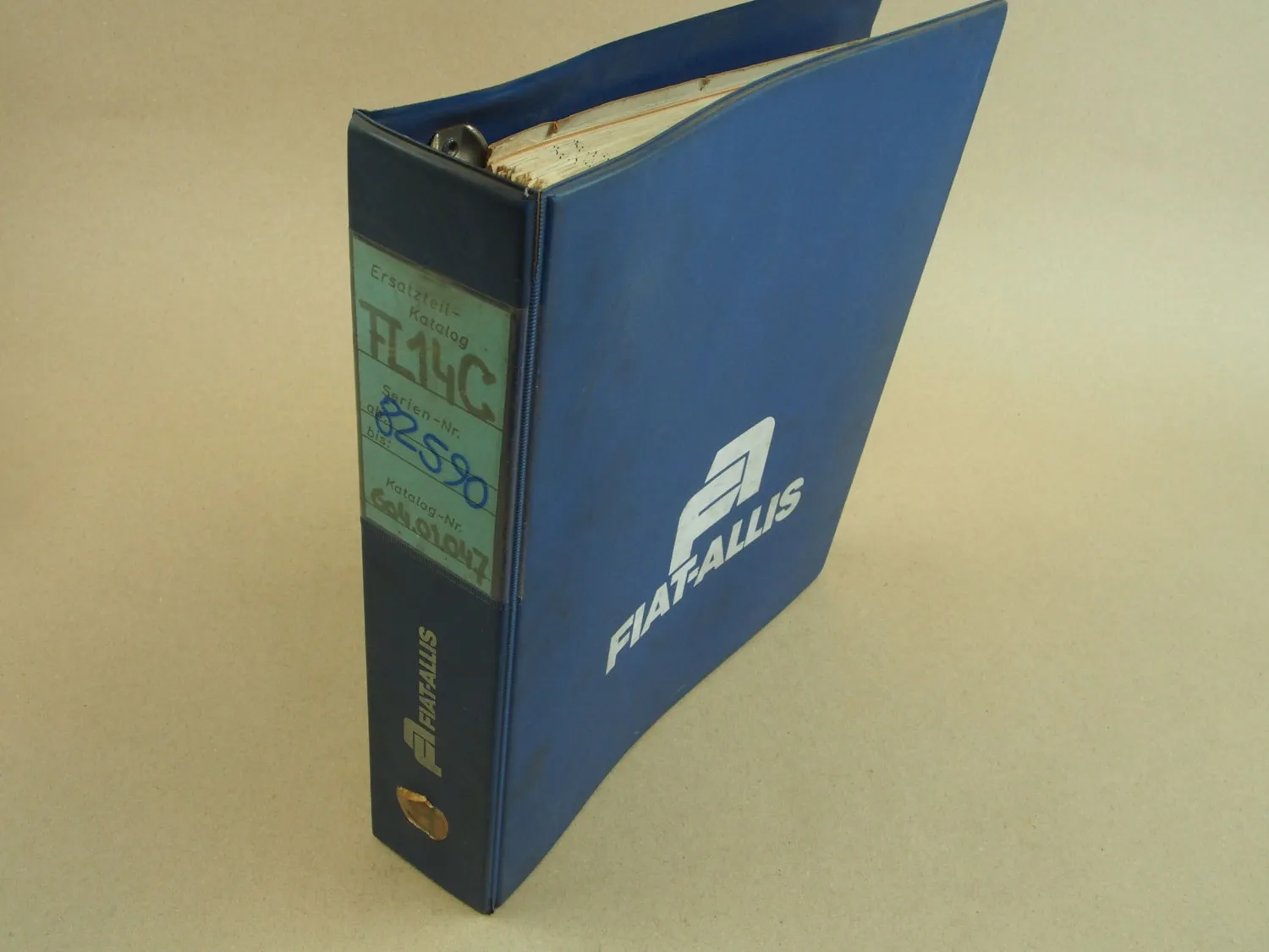 Fiat-Allis Fiatallis FL14C Raupenlader Ersatzteilliste Parts List ricambio 1977