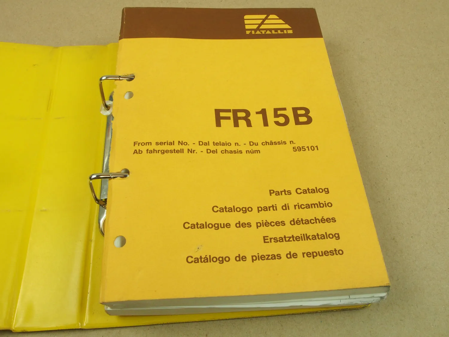 Fiat-Allis Fiatallis FR15B Lader Ersatzteilliste Parts Catalog Parti ricambio 91